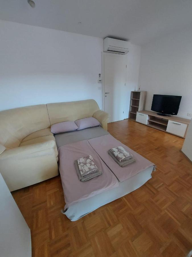 Apartment Hanna Koper Bagian luar foto